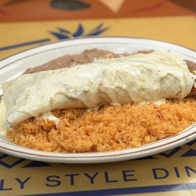 Delicious Chicken Burrito Experience